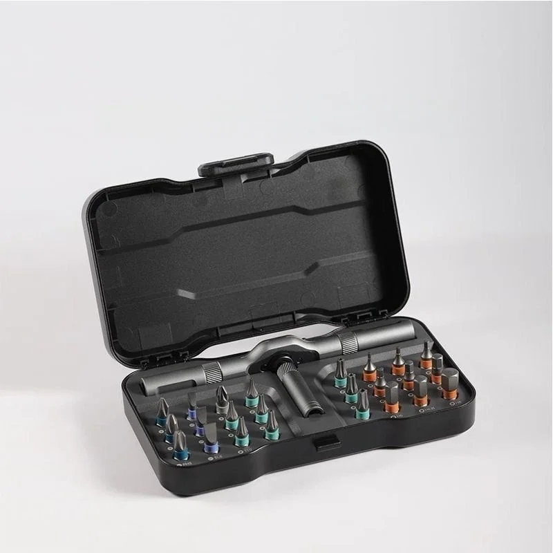 طقم مفكات براغي صغيرة 24 في 1  - مراجعة Diy Electronics News وسعره